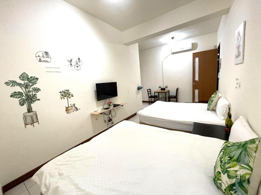 二街窩窩電梯民宿花蓮車站東出口second Street Nest Hostal Hualien City Exterior foto